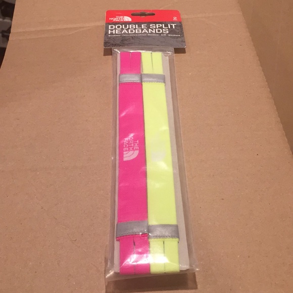 The North Face Accessories - 🎉last one 🎉The North Face headband👧